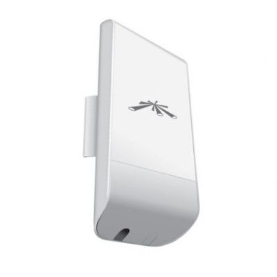 UBIQUITI NANOSTATION LOCO M5 5GHZ INDOOR/OUTDOOR